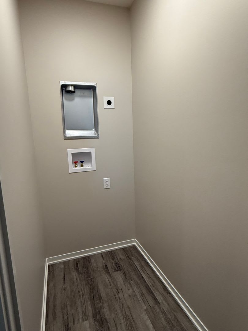 Spacious 2 bed/2.5 bath daylight Townhome in SE Lincoln – photo 5