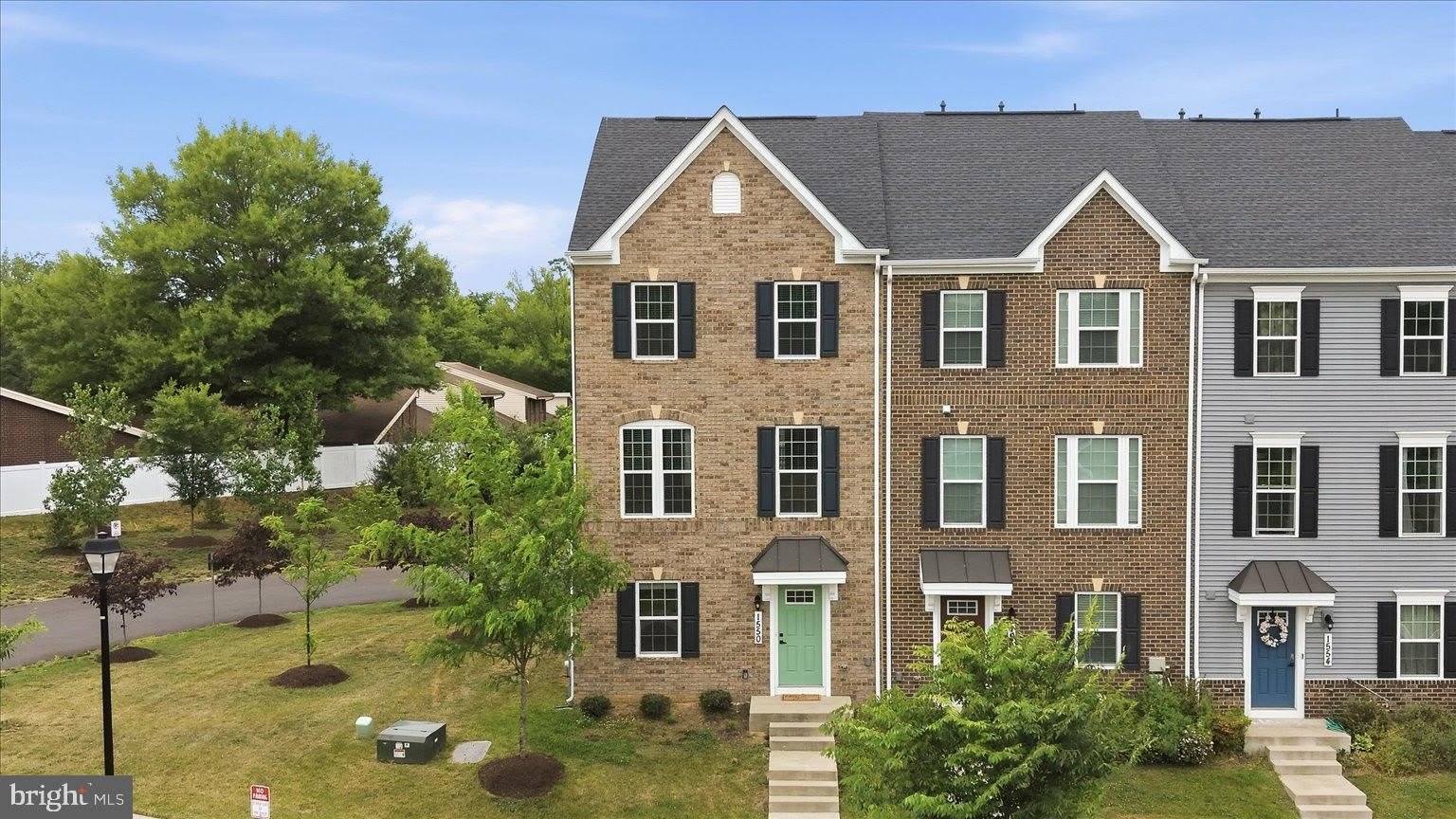 1550 ADAMSON WAY – photo 2