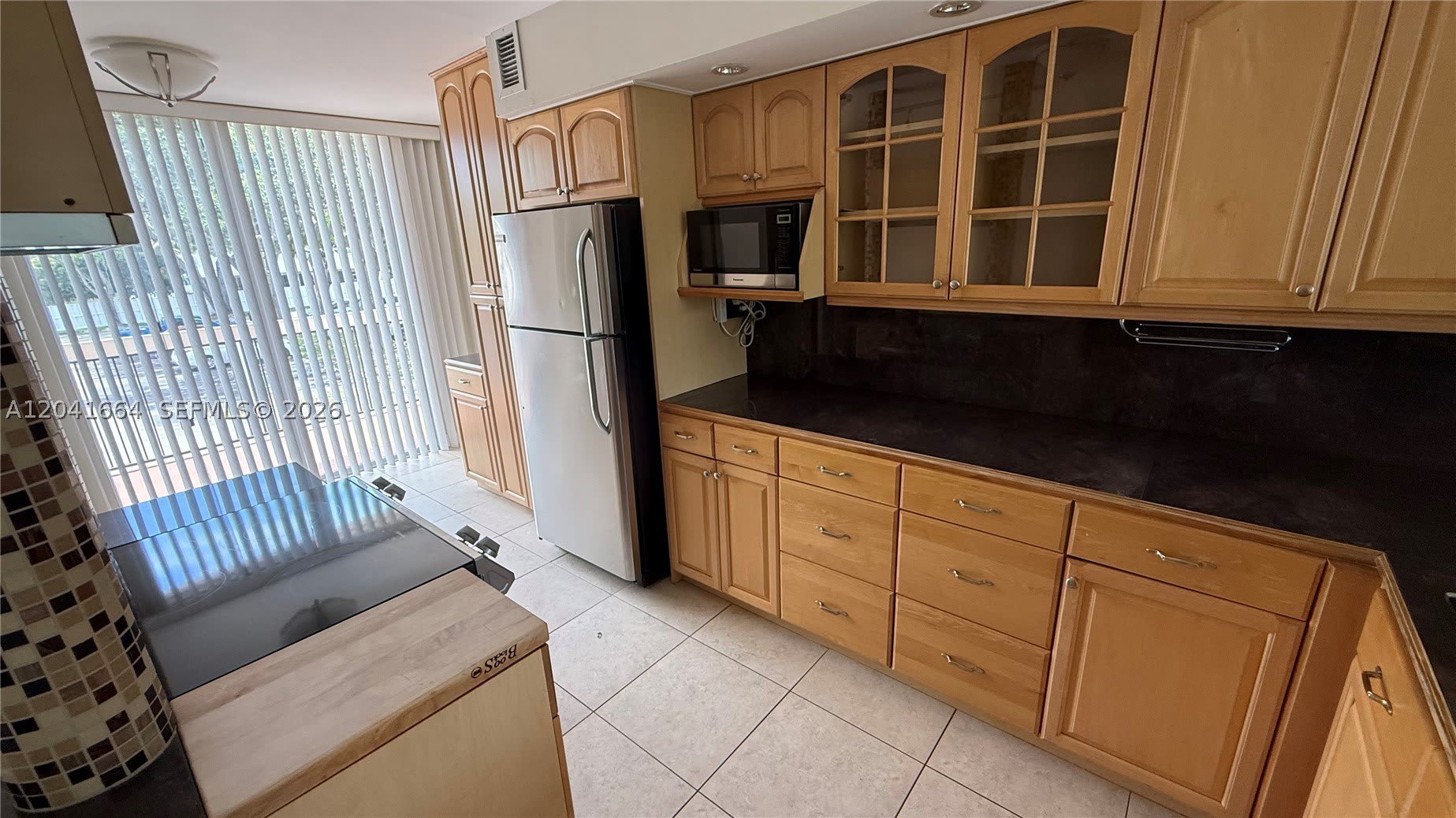 2921 SW 87th Ave – photo 4