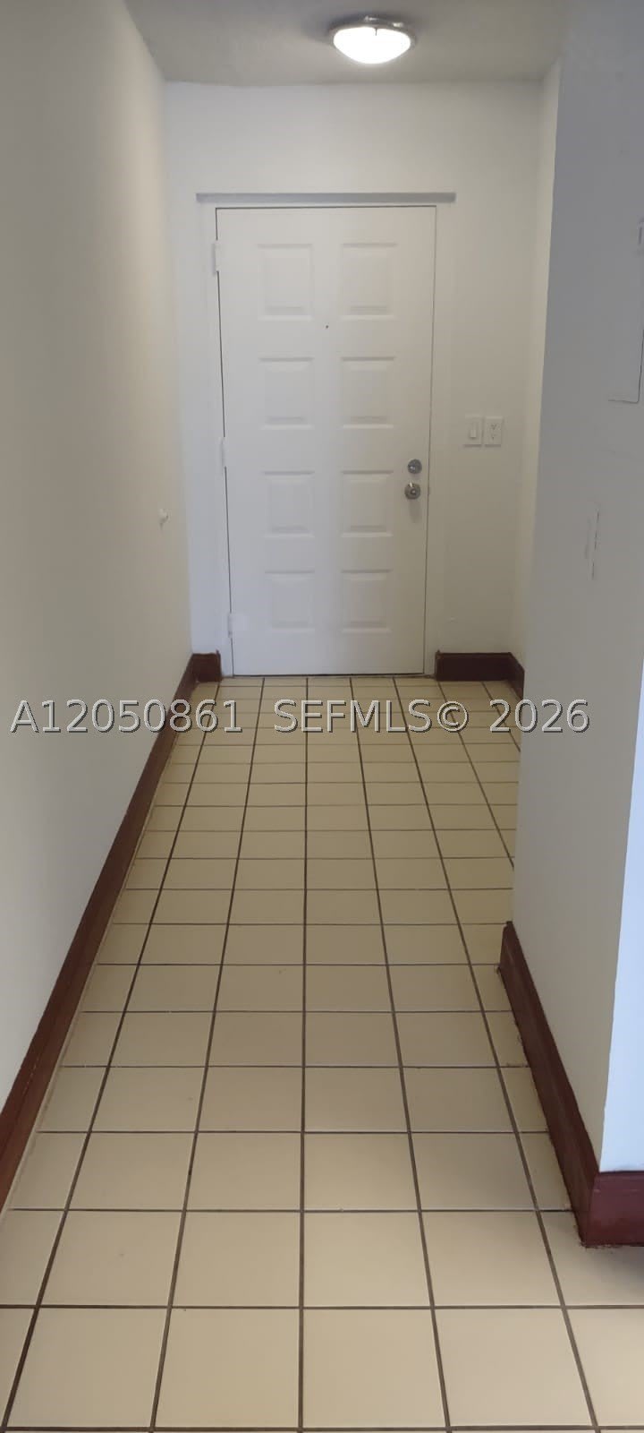 8215 Lake Dr – photo 2