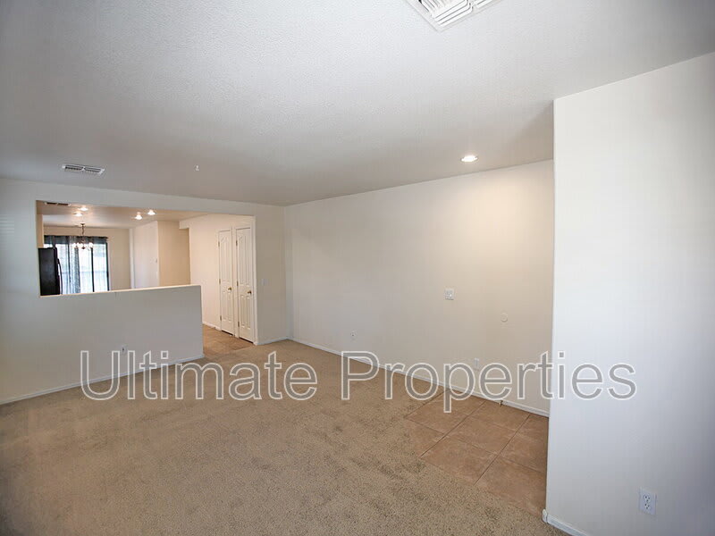 3926 E Kent Ave – photo 5