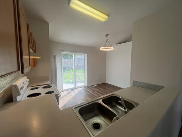 224 Palace Way – photo 5