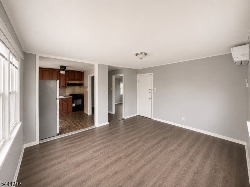 1112 Rivington St – photo 3