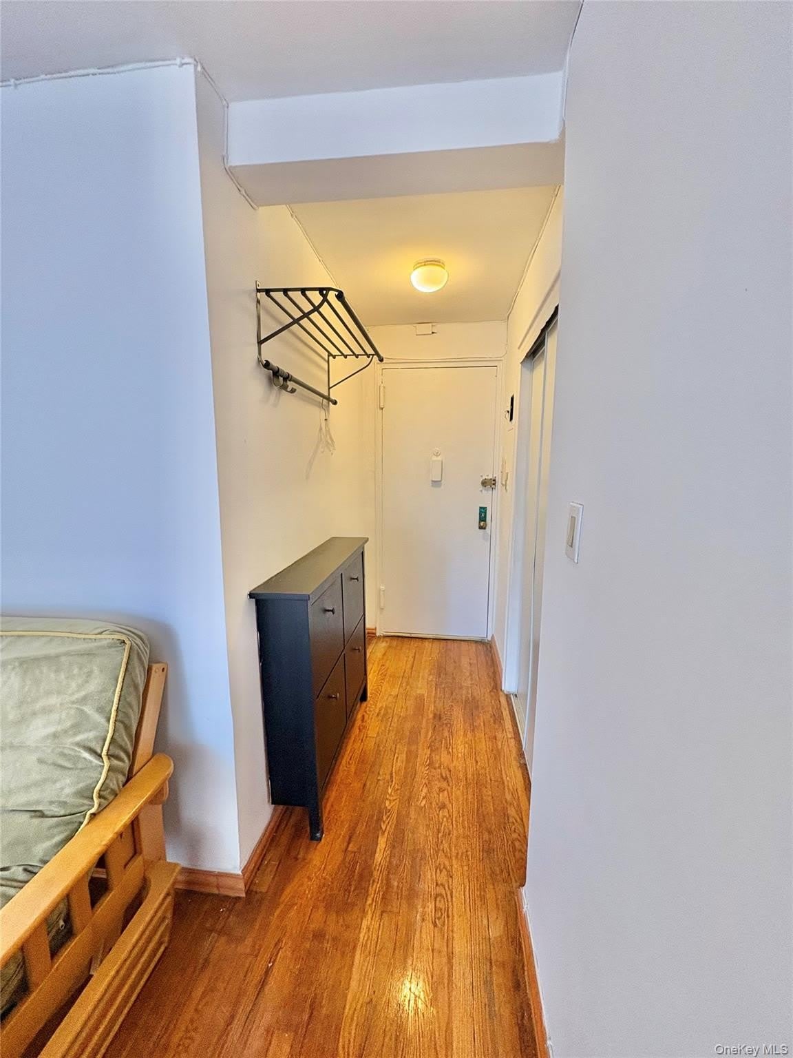 67-50 Thornton Pl – photo 3