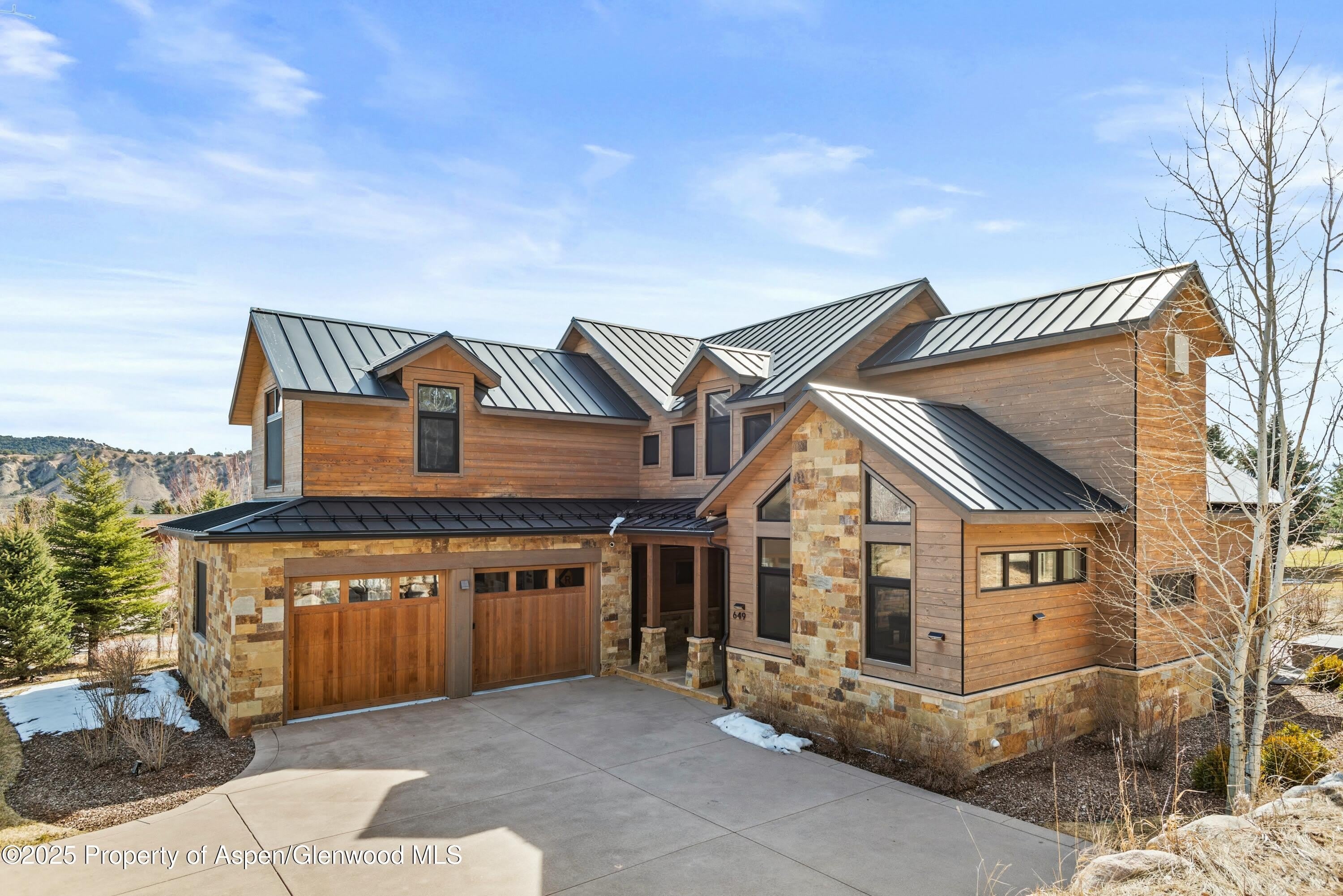 649 Saddleback Road – photo 2