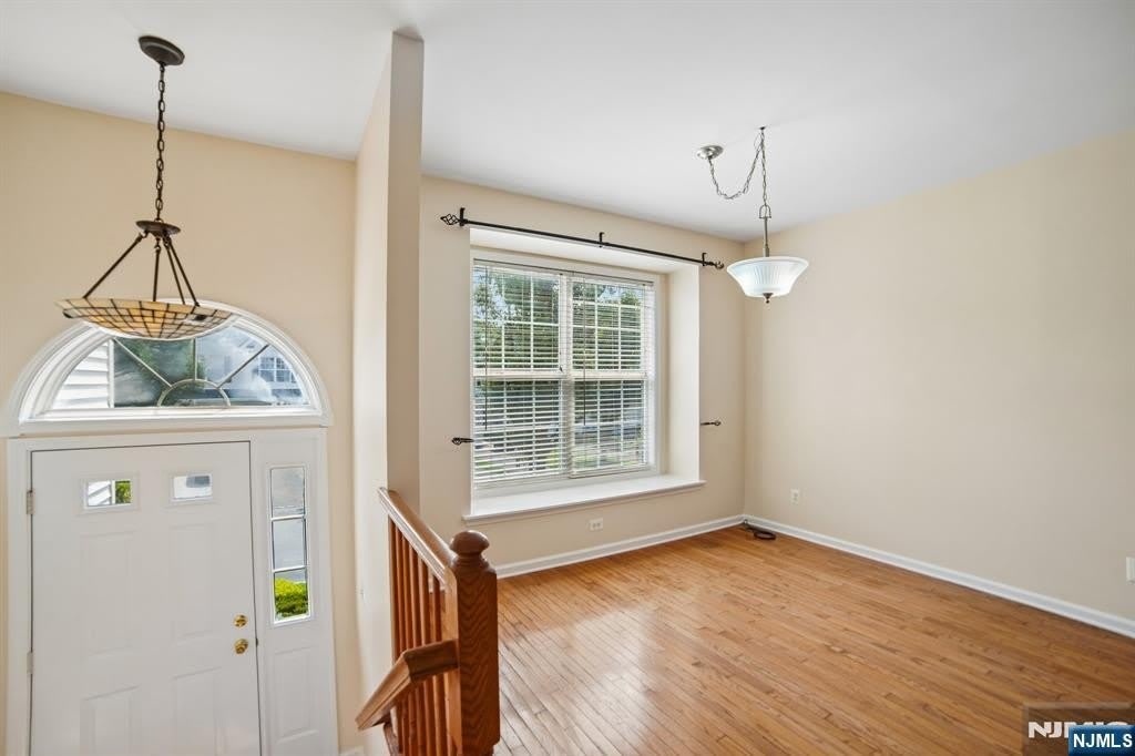 533 Coventry Drive – photo 5
