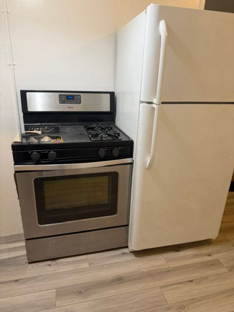 REDUCED!!! New Flooring and Paint! Downtown Twain Harte!! Watch the parades from your patio!! – photo 5