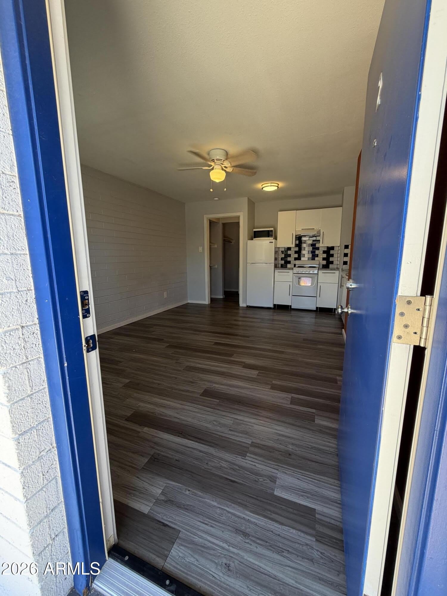 1234 W 4th Street – photo 2