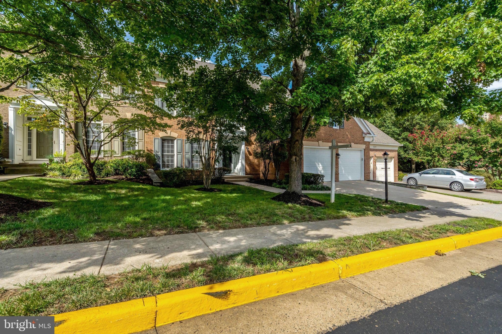 5257 WINTER VIEW Drive – photo 4