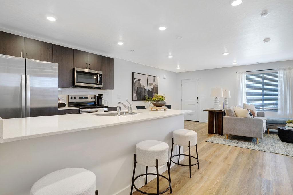 Little Valley Townhomes – photo 5