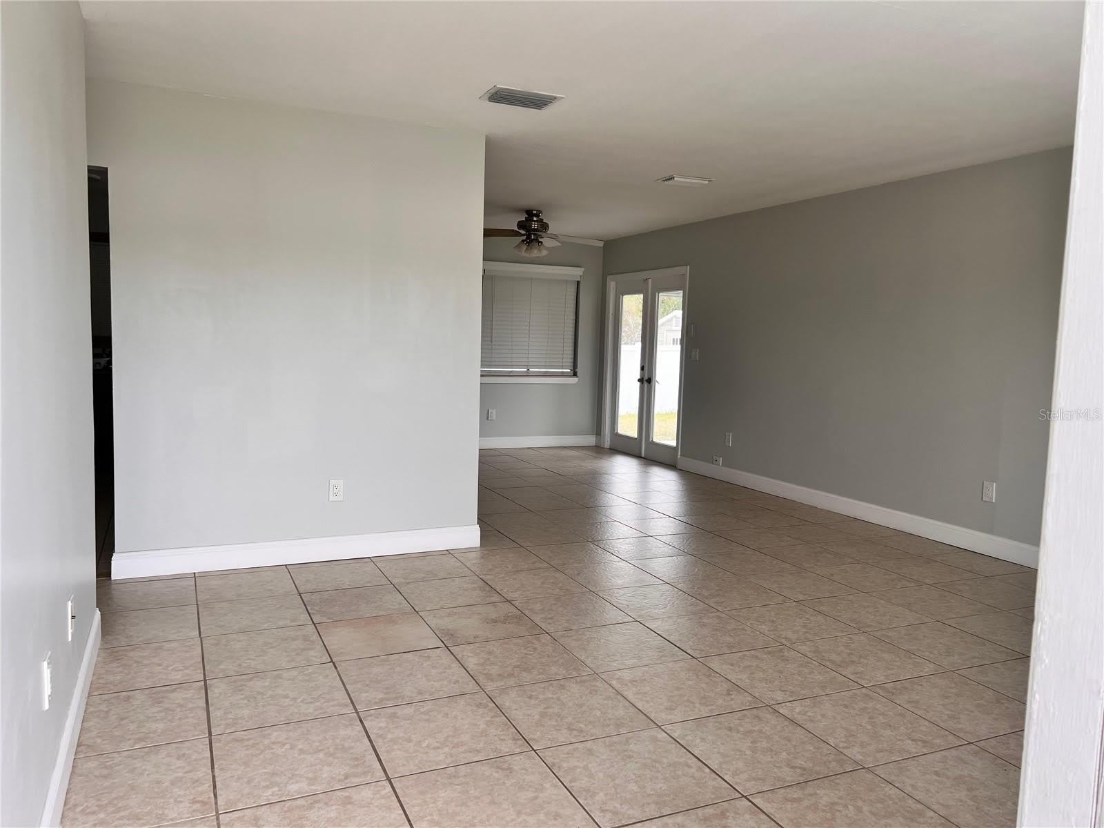 1299 BIRCHCREST Boulevard – photo 5