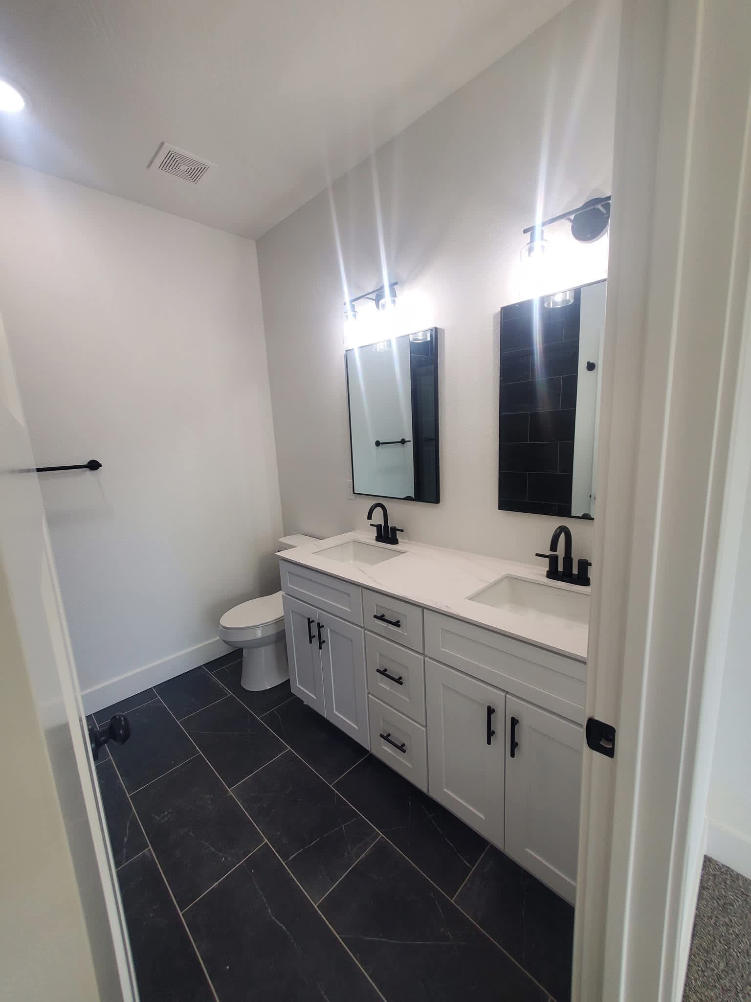 664 Dean Ln – photo 4