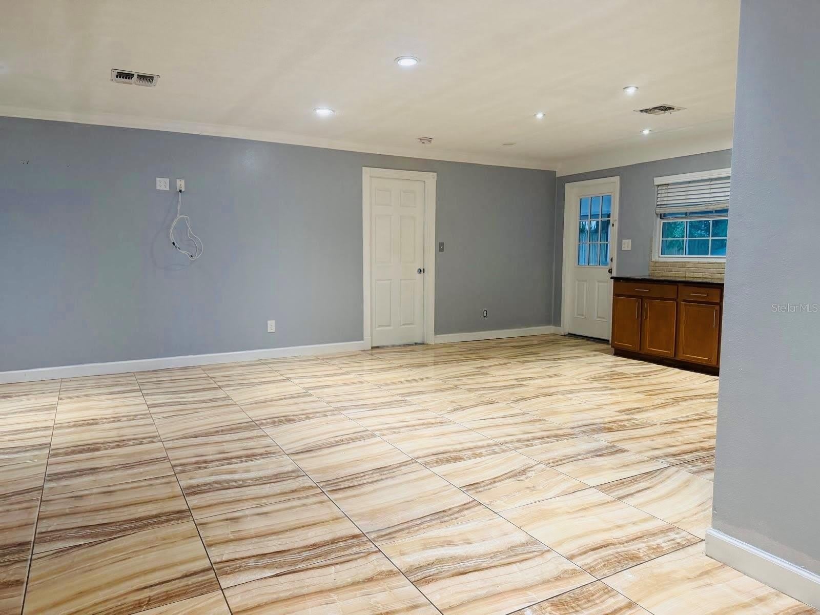 5354 Lanyard Court – photo 2