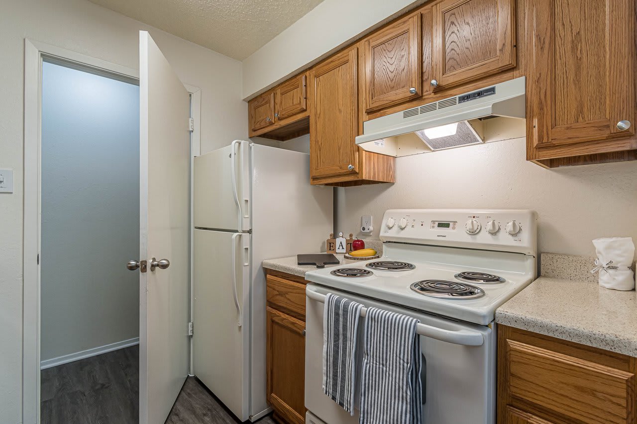 Keystone Apartments – photo 2