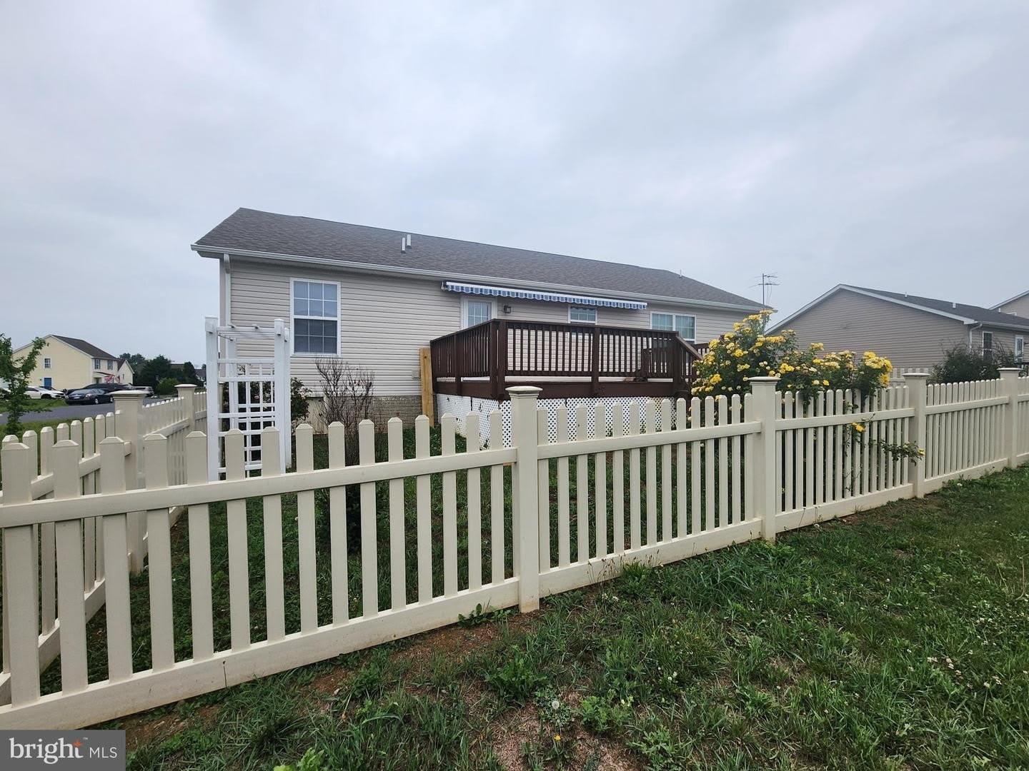 227 TATHER DR – photo 3