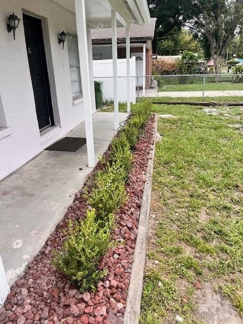 8518 N LYNN Avenue – photo 3