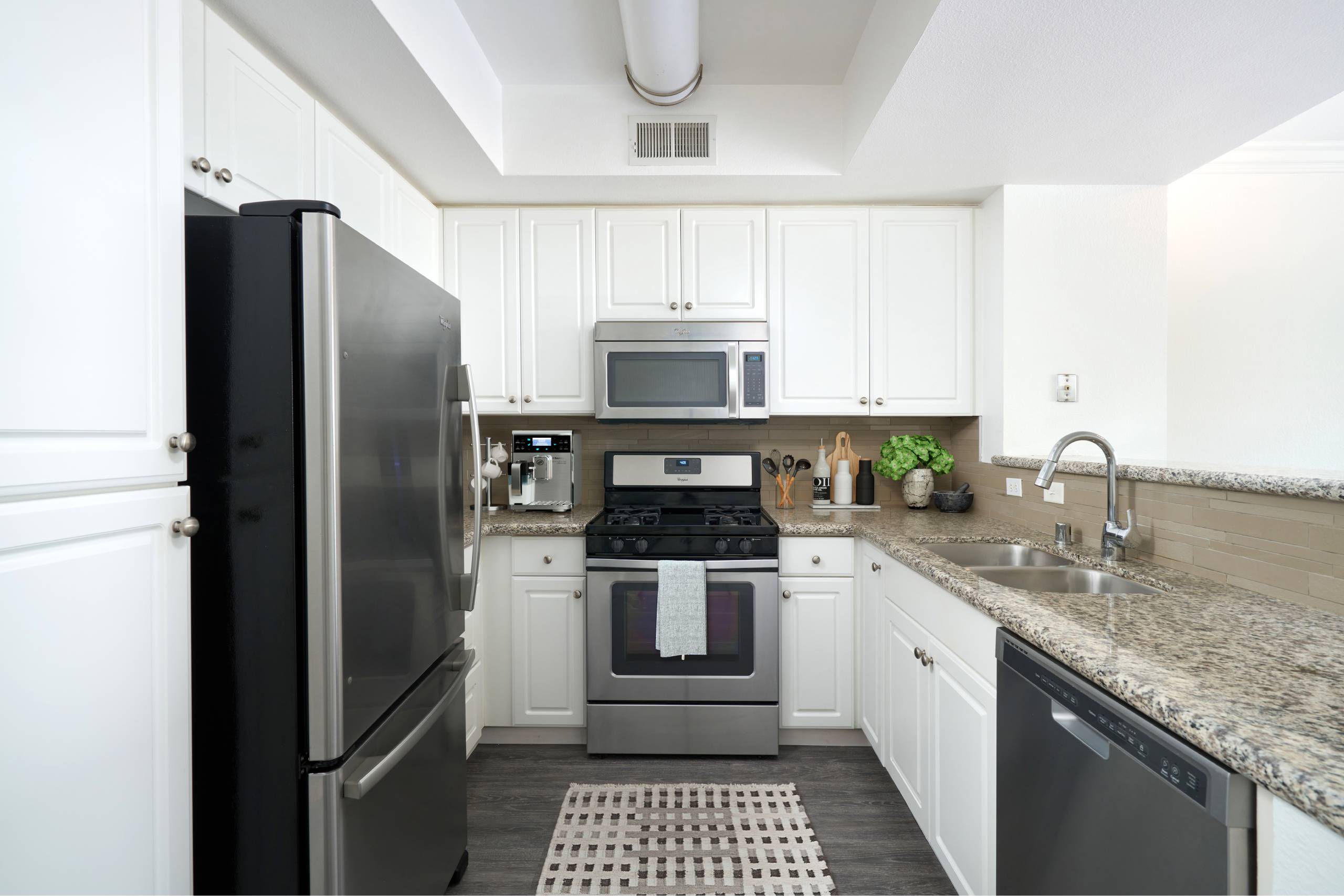 Gema San Diego Townhomes – photo 4