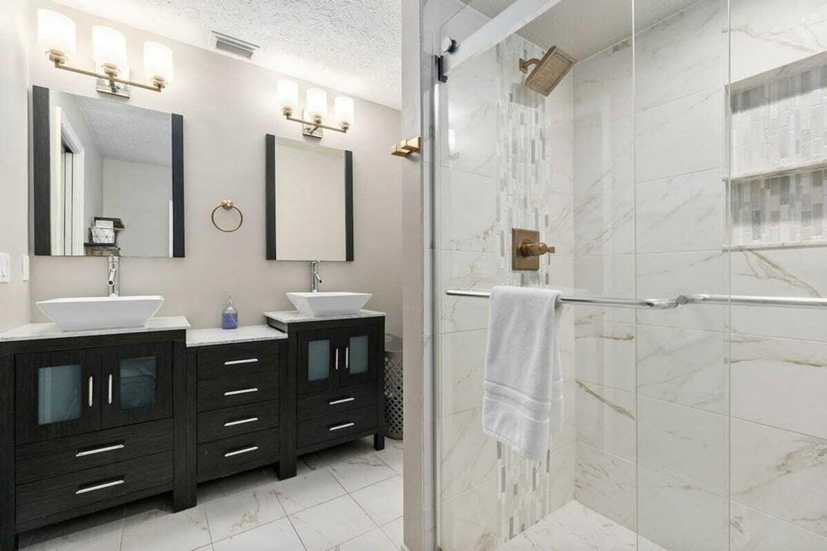 Port Saint Lucie Pool Home – photo 4