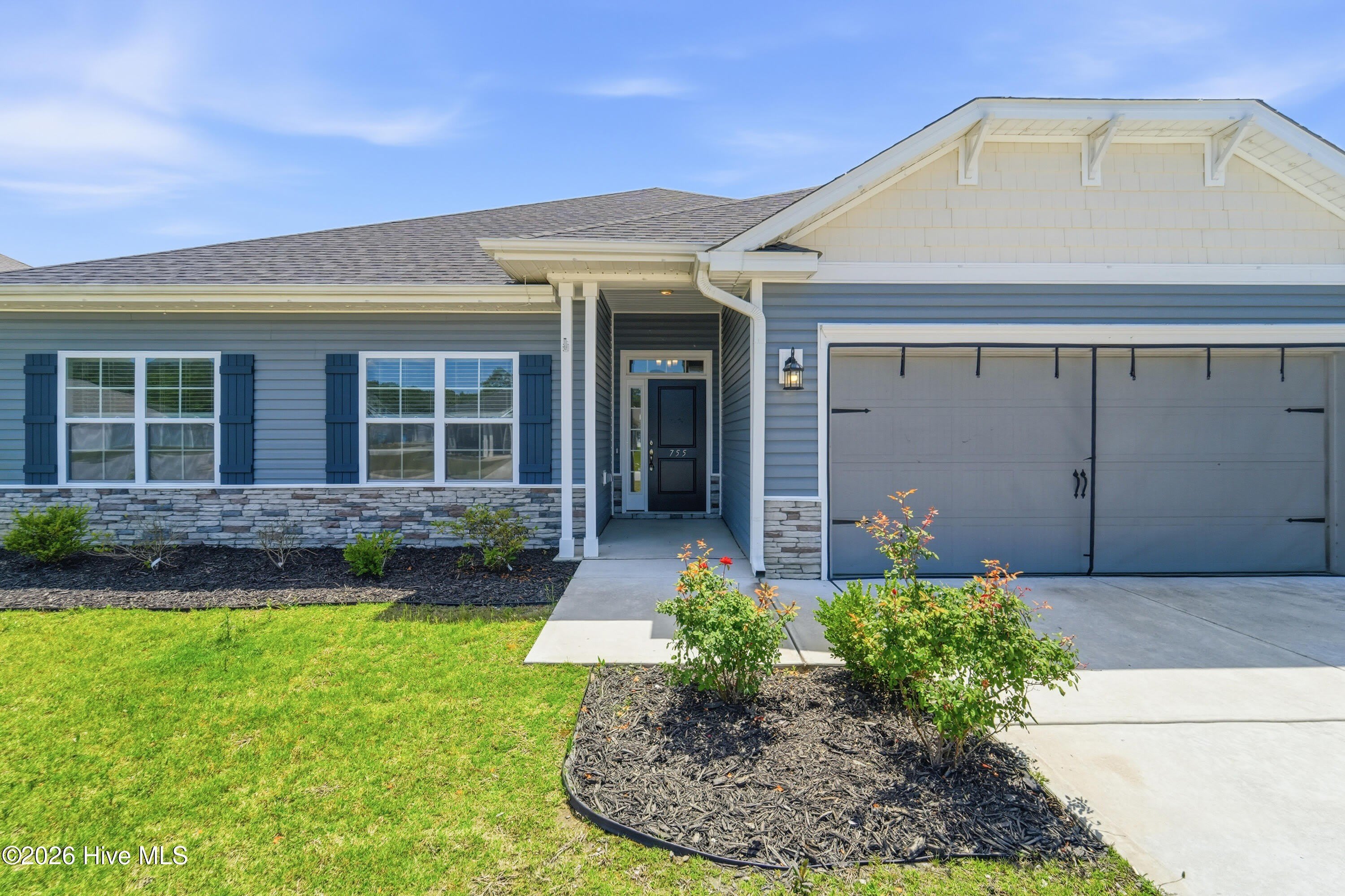 755 Greenwich Place – photo 2