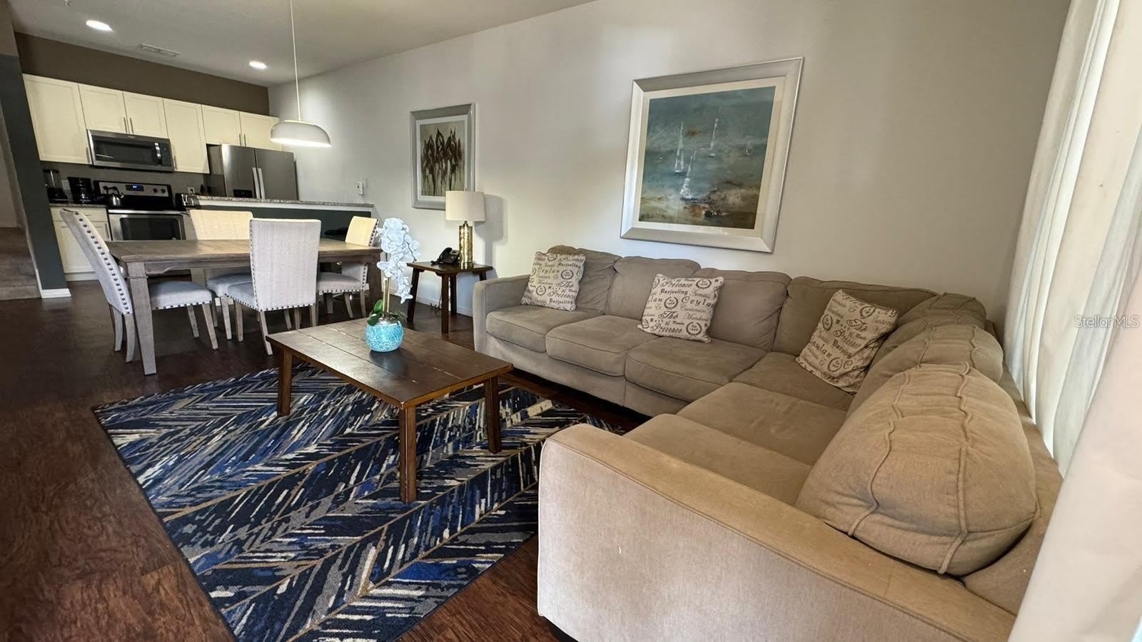 8909 SHINE Drive – photo 2