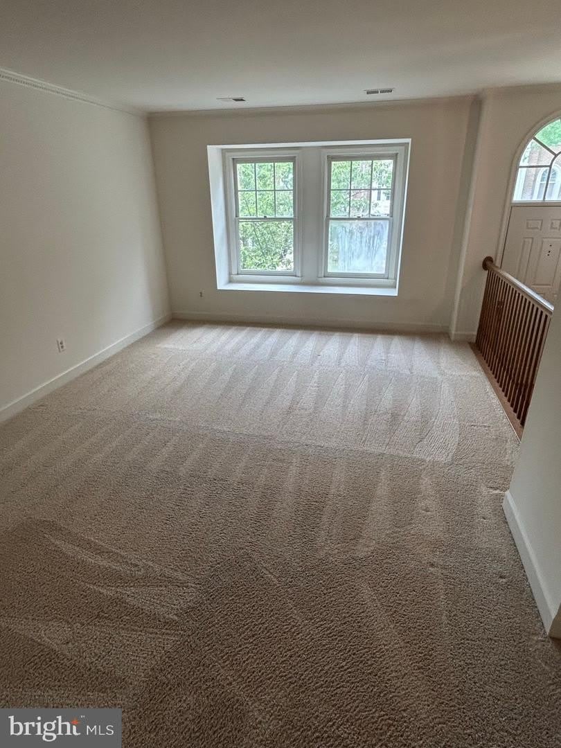 3945 VALLEY RIDGE DR – photo 2