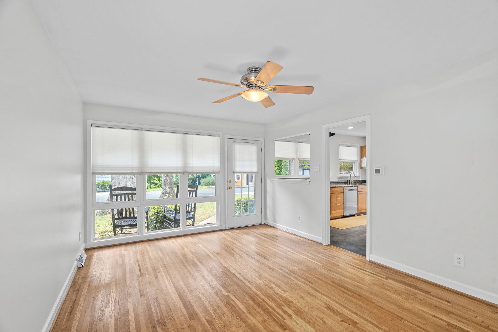4231 Mantle Ct – photo 4
