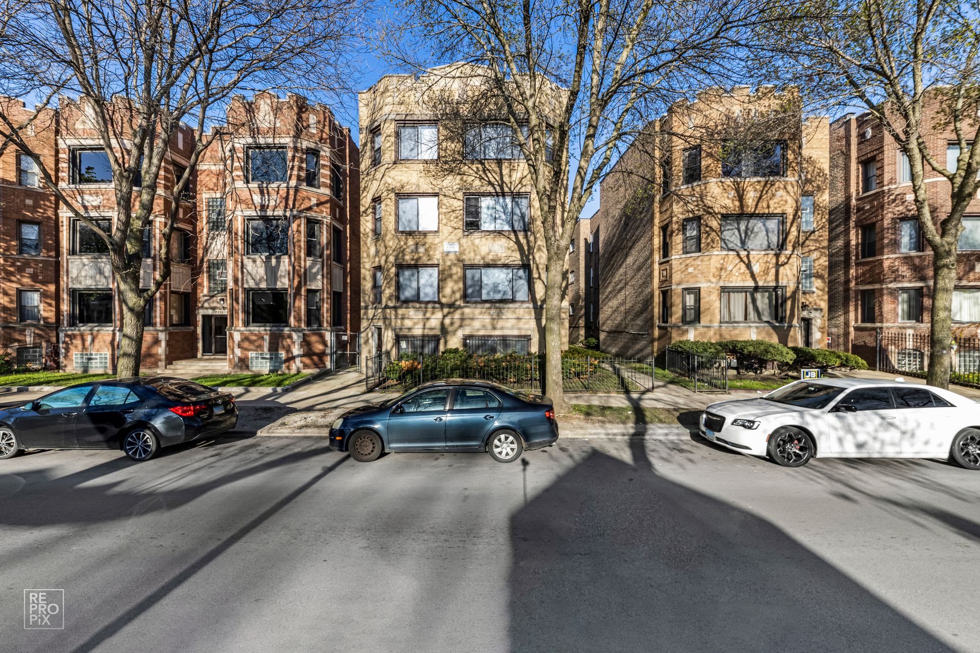 7719 S Yates Blvd – photo 3