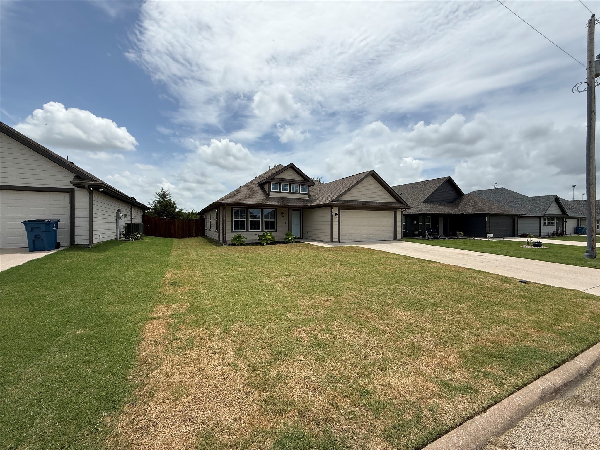 305 Sunnyside Drive – photo 4