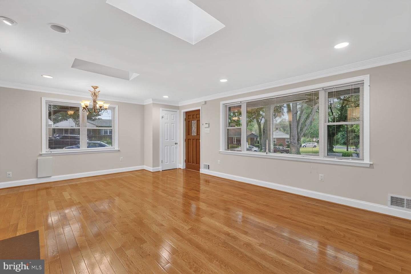 1813 FLORIN ST – photo 5