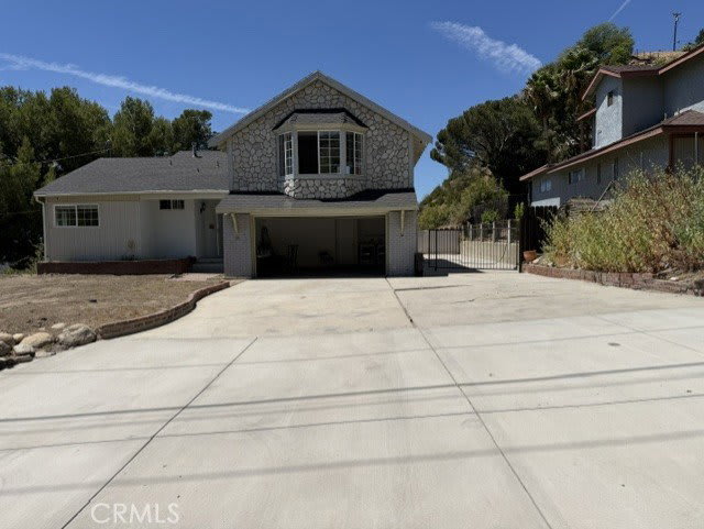 10459 Haines Canyon Avenue – photo 2