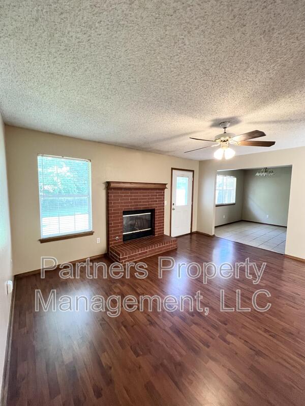 3089 Mica Street – photo 2