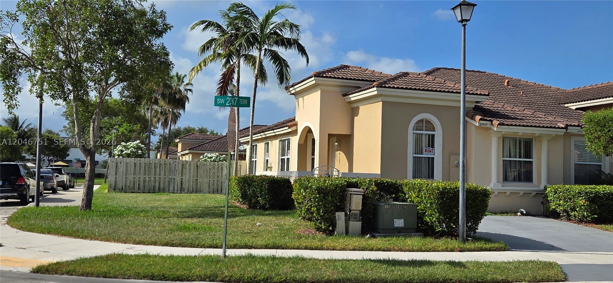 10957 Sw 237Th Ter – photo 1