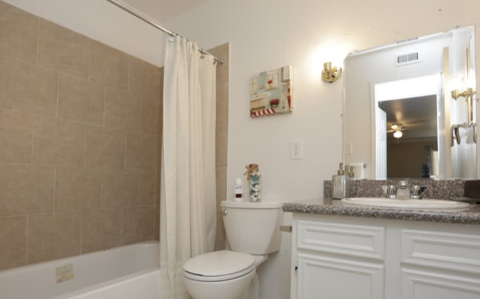 Miami Gardens Apartments LP – photo 3