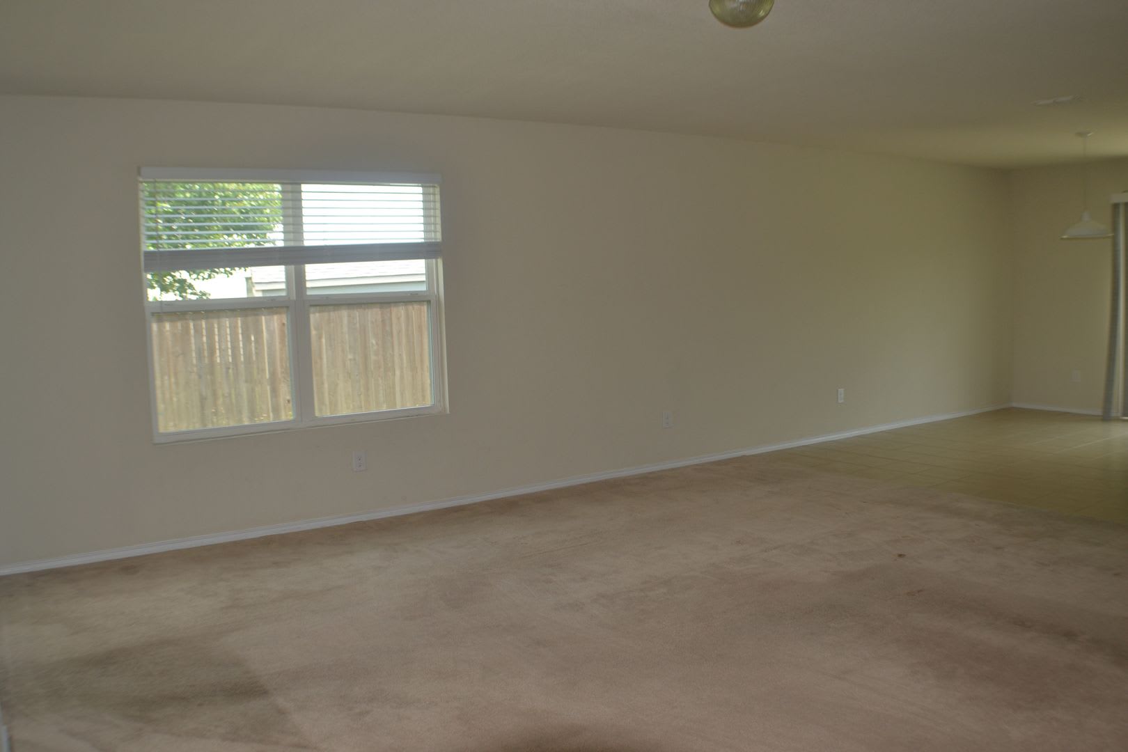 House for Lease in Sherman – photo 4