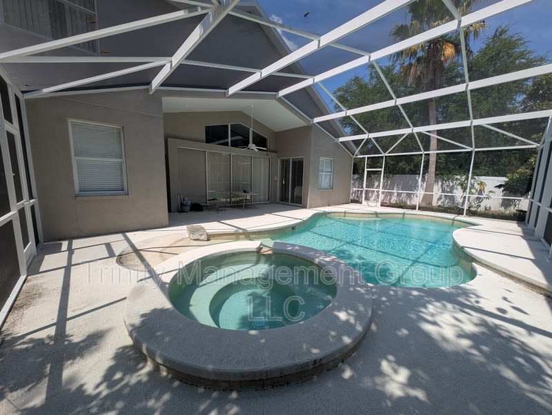 10812 Deerberry Drive – photo 2