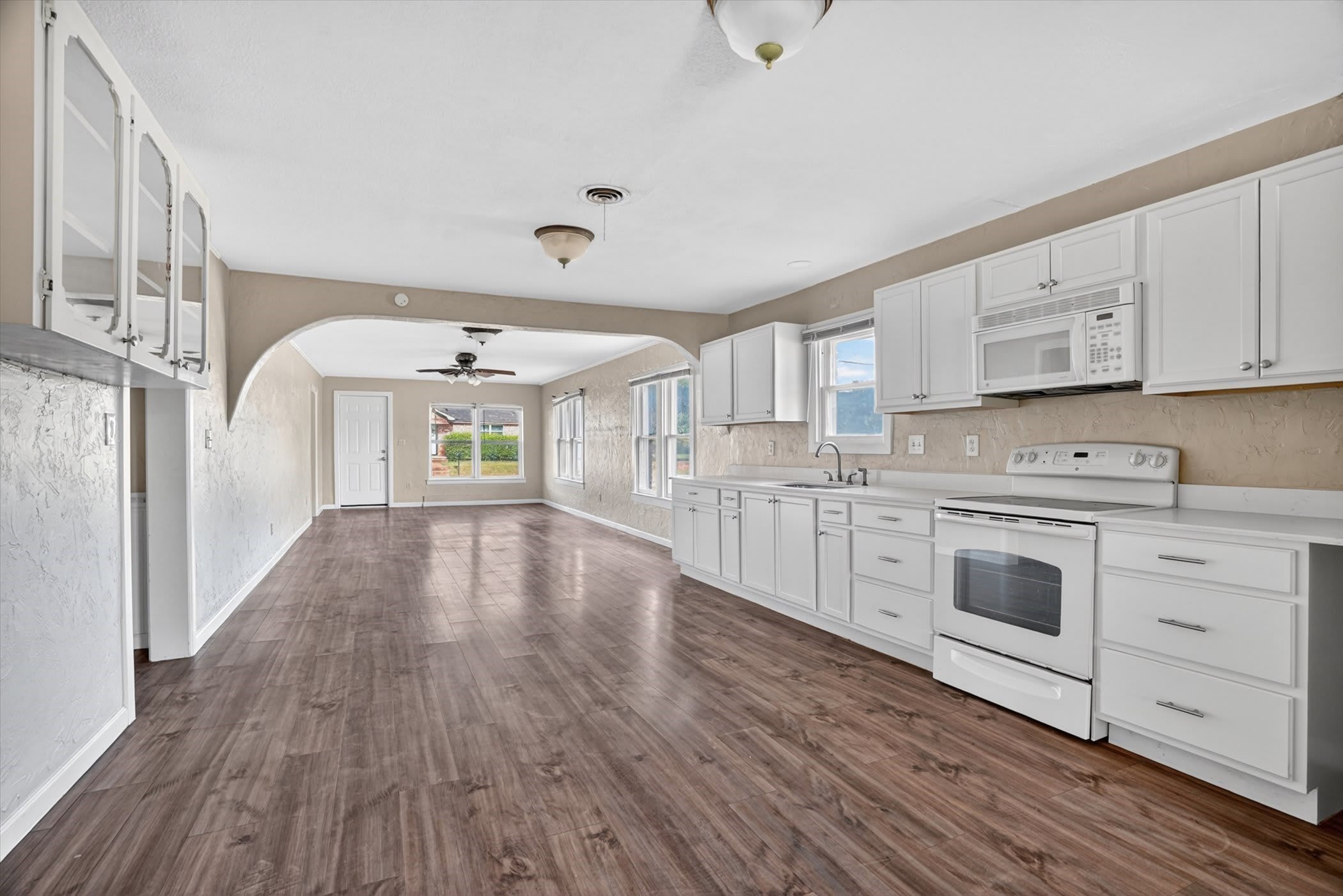320 & 316 N 2nd Street – photo 2