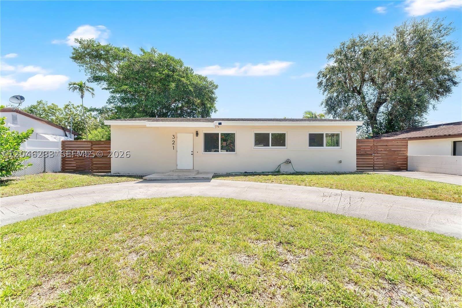 321 NW 56th Ave – photo 3