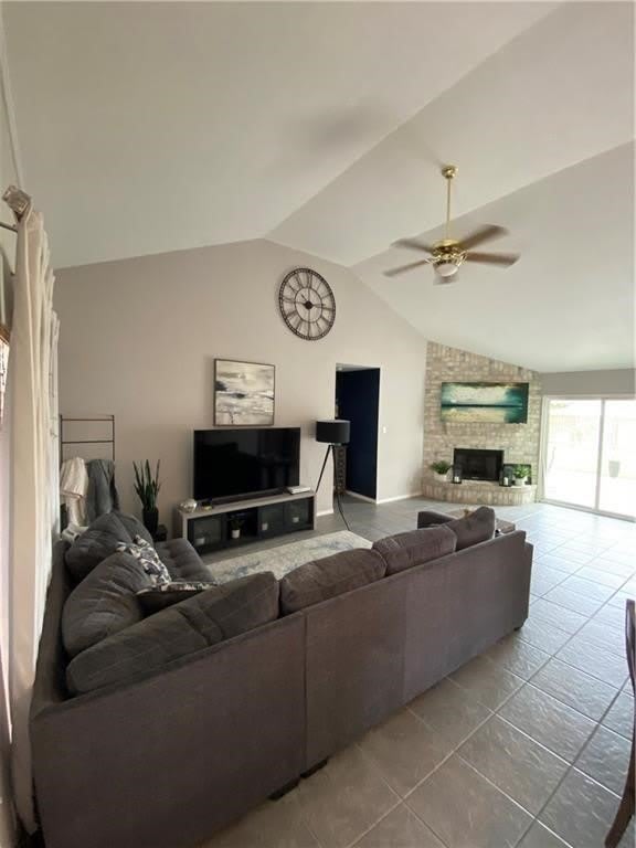 13998 Jacktar Street – photo 2