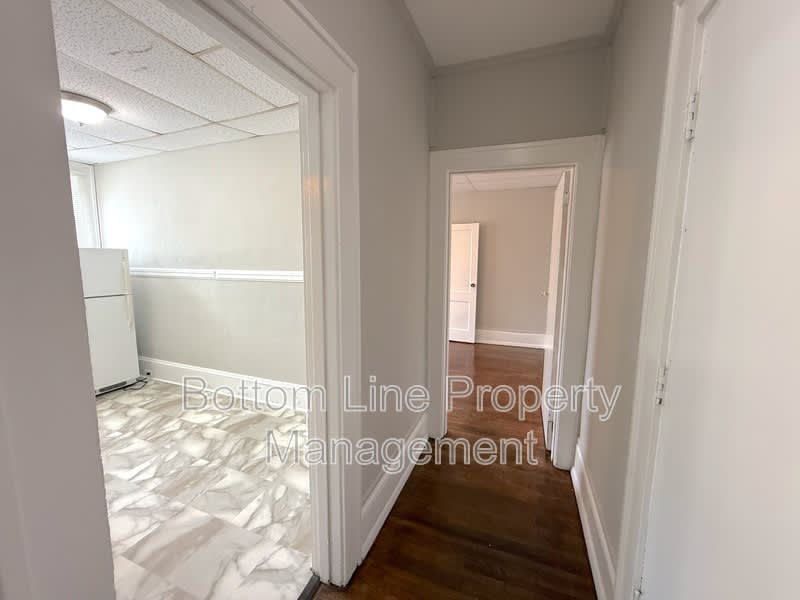 2100 E 7Th St 5 – photo 4