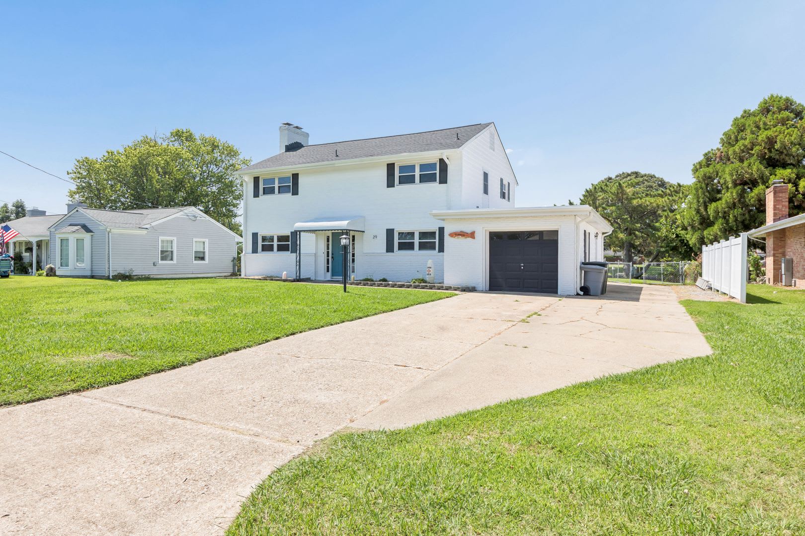 Waterfront Rental With Deep Water Access In Grandview Shores – photo 1