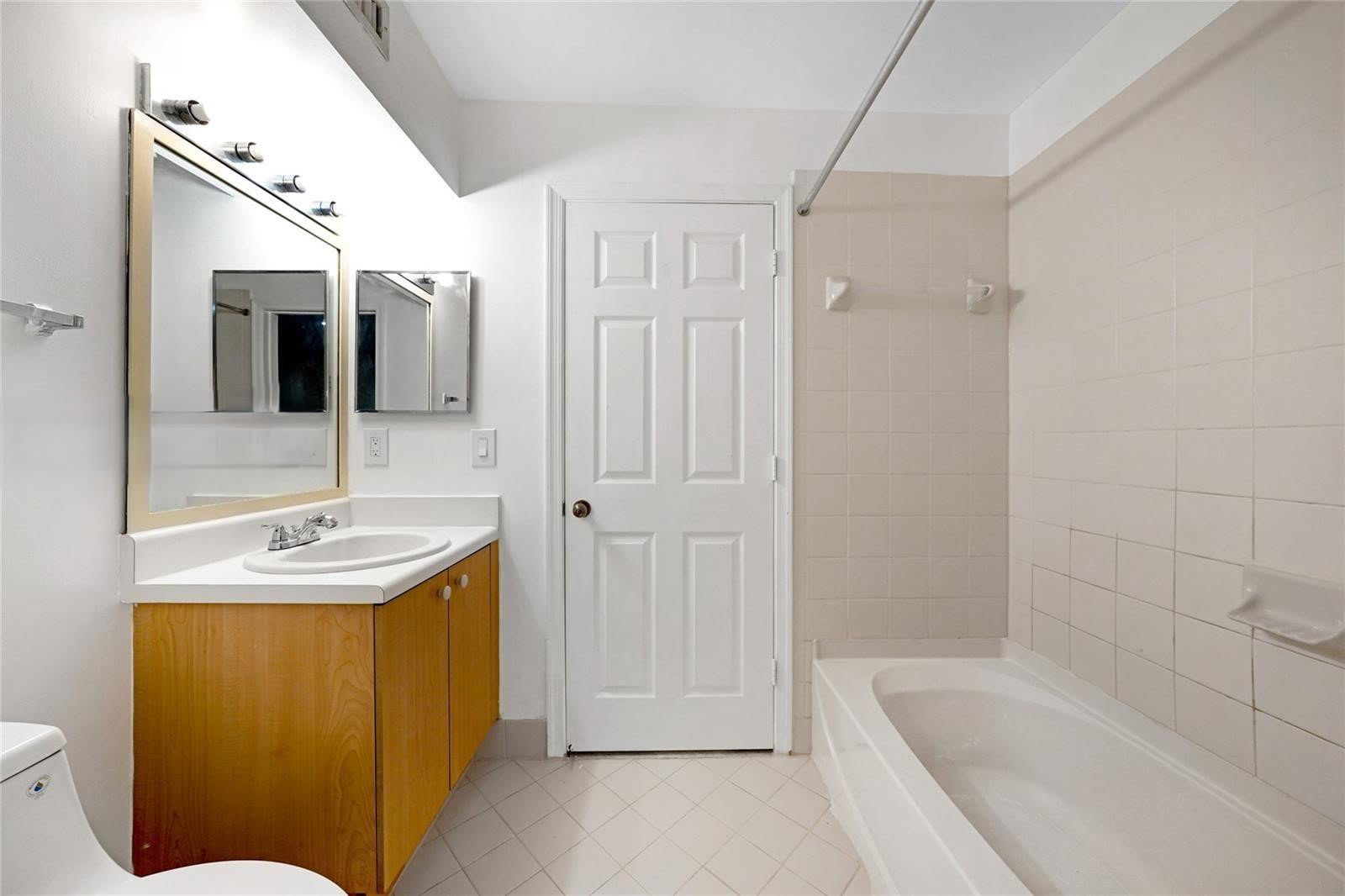 3903 Tree Top Drive – photo 4