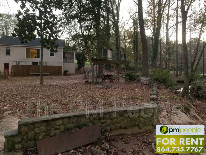 303 McBee Ave – photo 2
