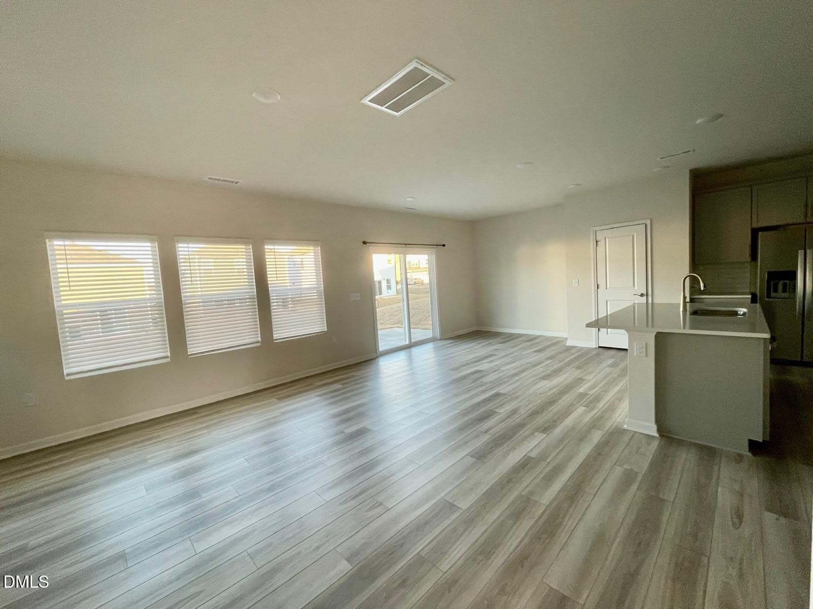 129 Rushmore Avenue – photo 4