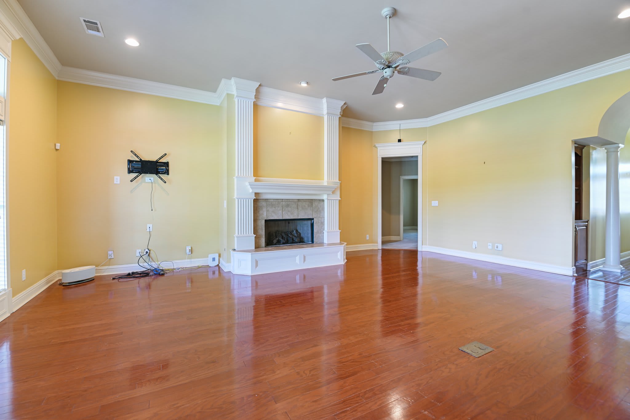 8318 Chadburn WayMontgomery – photo 5