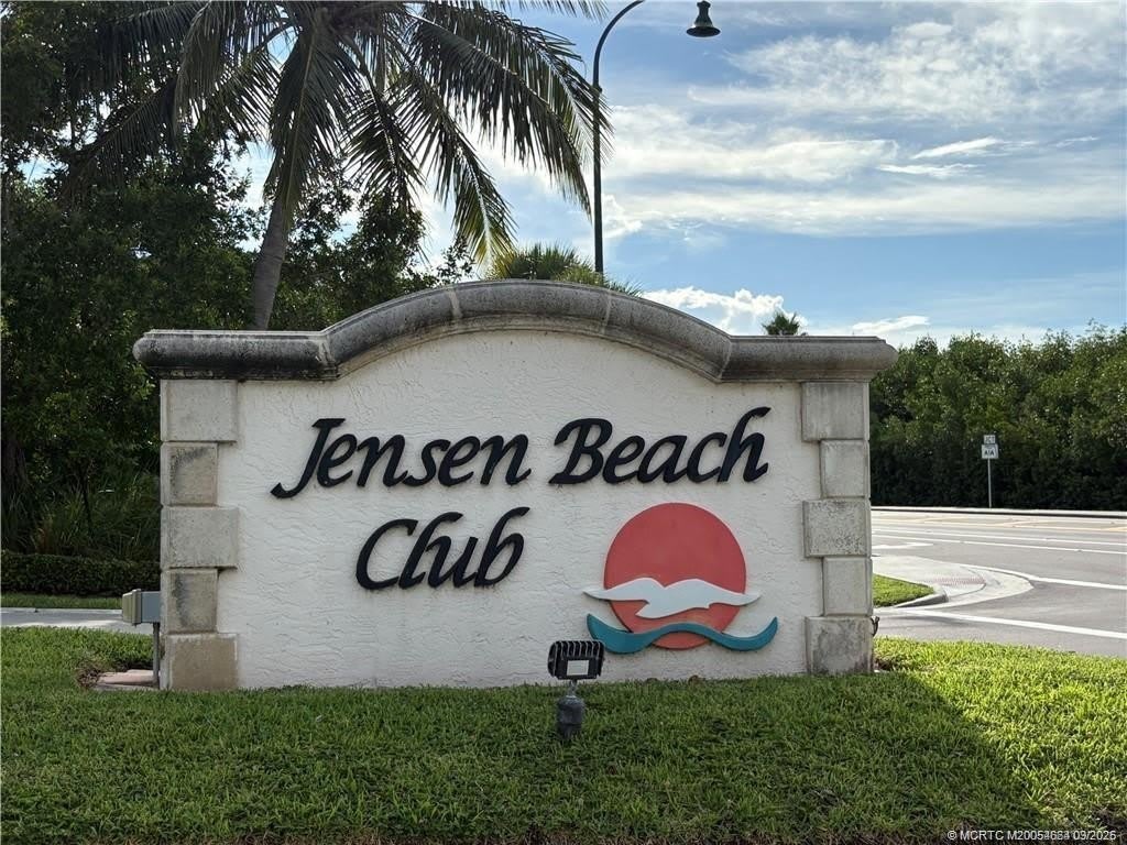 4492 NE Ocean Boulevard – photo 2