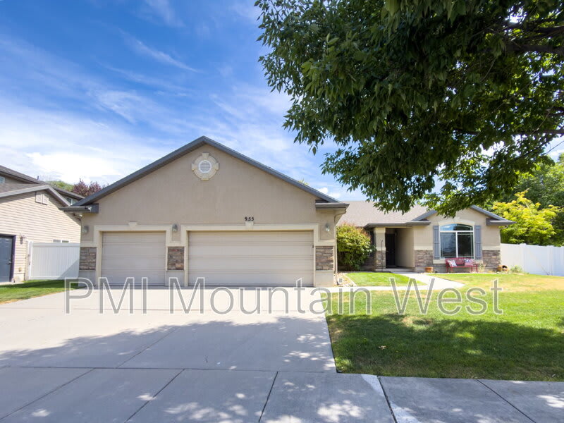 955 Alton Dr. – photo 1