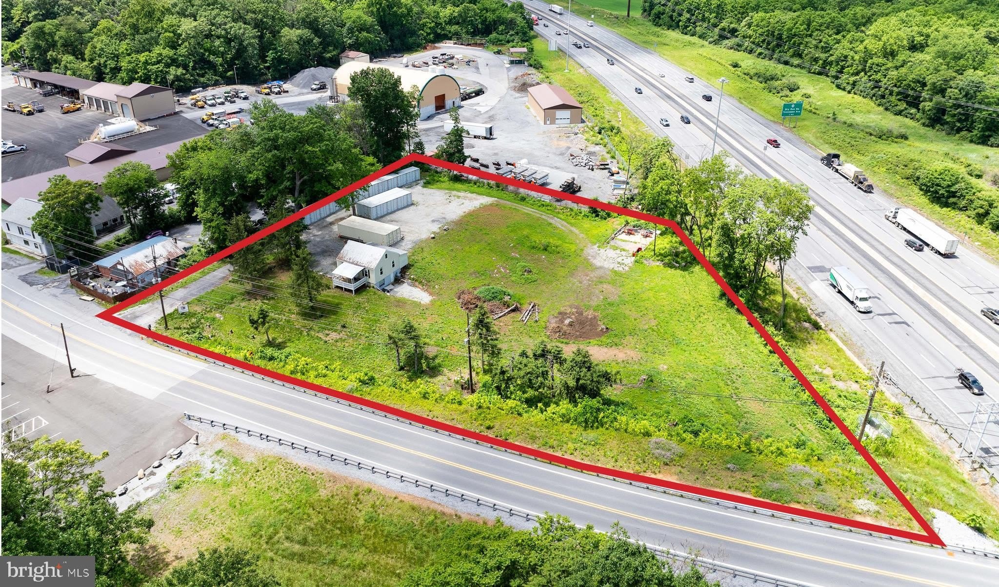 1955 ROCK CLIFF DRIVE – photo 1