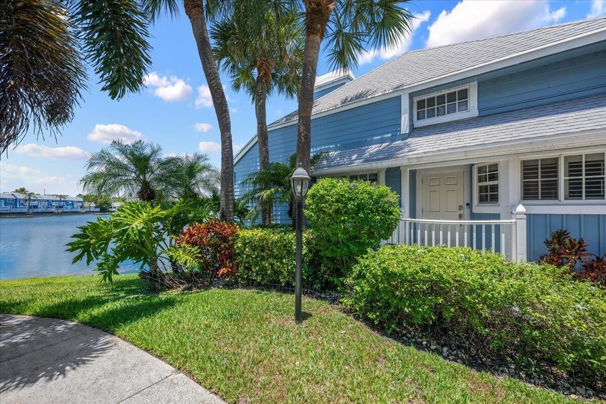 621 Ocean Dunes Circle – photo 2