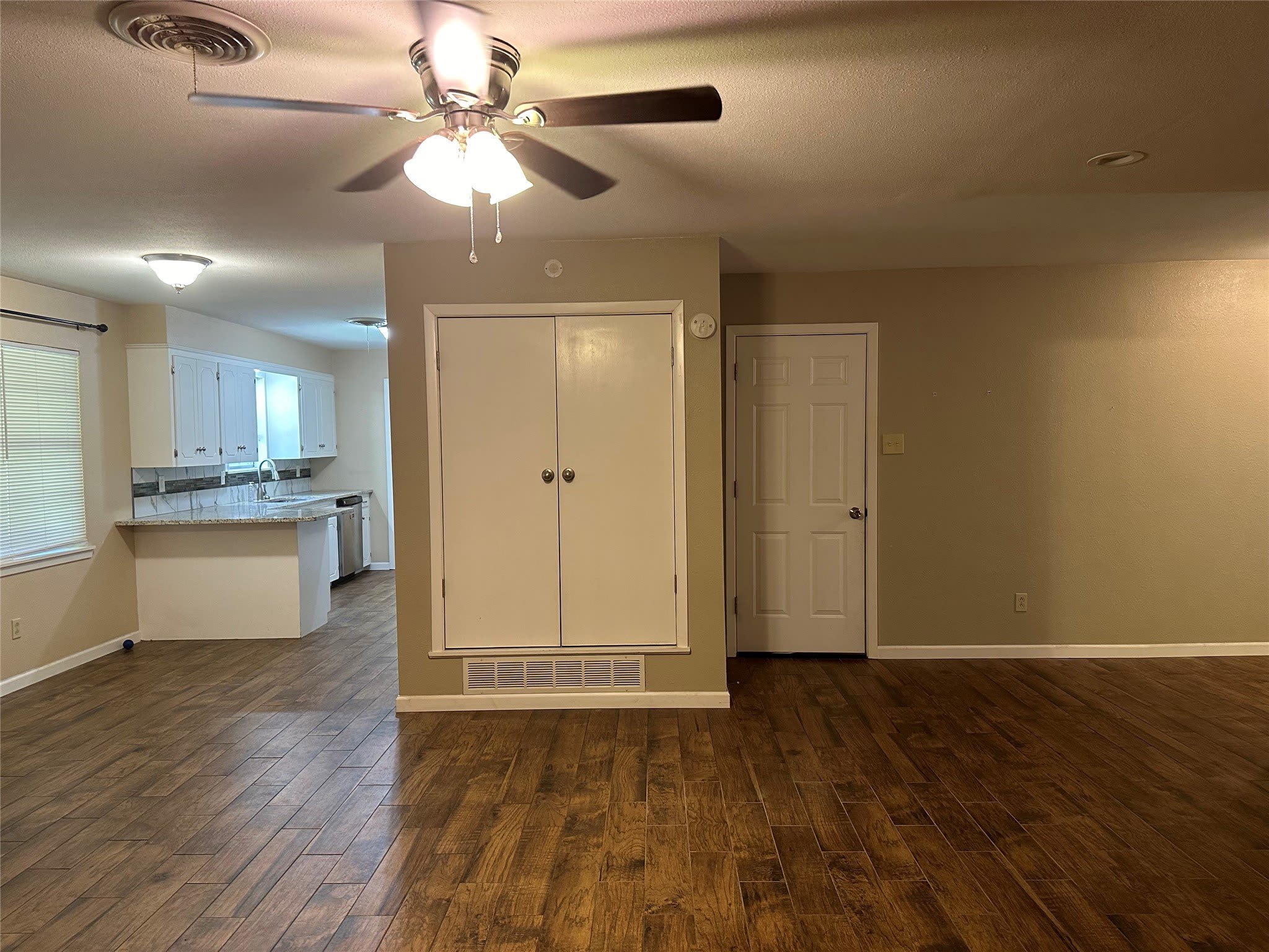 2518 S 38th Street – photo 5