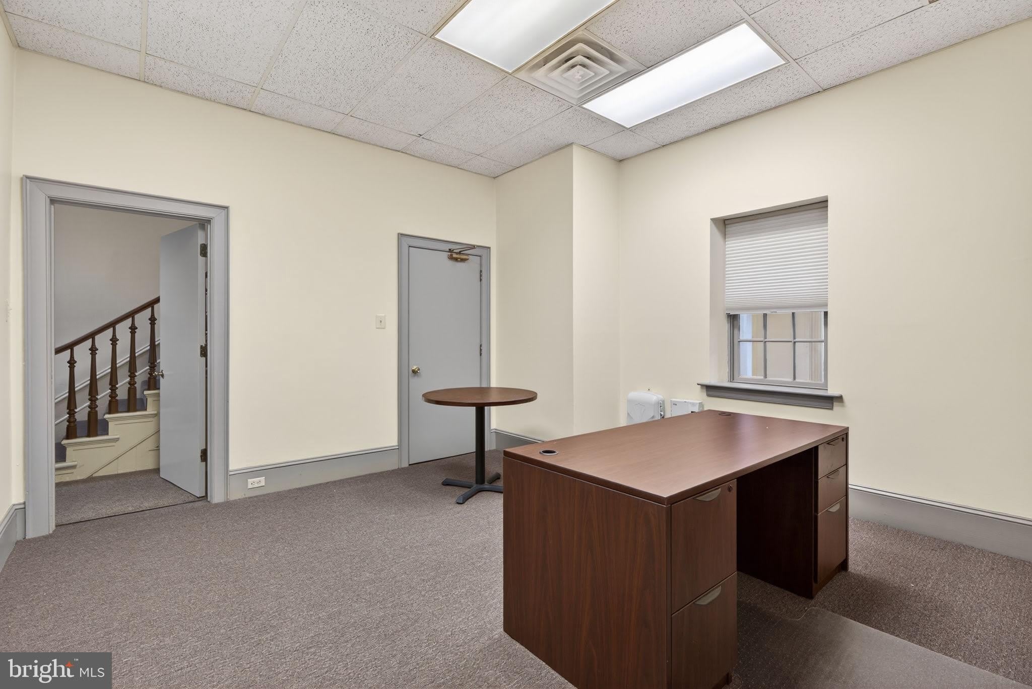111 N BROAD Street – photo 3